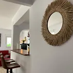 Villa Con Piscina, Soleada, Tranquila Y Centrica *