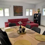 ヴィラ Con Piscina, Soleada, Tranquila Y Centrica