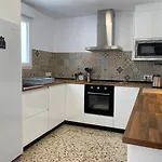 Con Piscina, Soleada, Tranquila Y Centrica ヴィラ