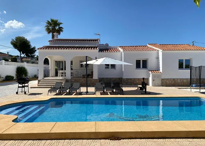 Villa Con Piscina, Soleada, Tranquila Y Centrica Calpe