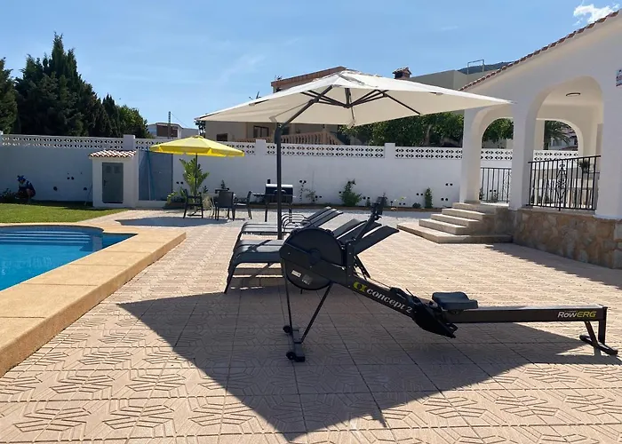 Con Piscina, Soleada, Tranquila Y Centrica * Calpe